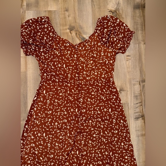 Women’s Floral Brown Floral Midi Dress Size Small - Picture 6 of 6